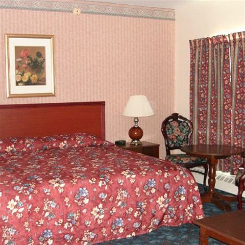 Days Inn By Wyndham Saint John Room photo